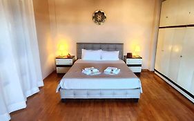 Seascape Elegant Apartment
